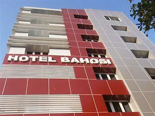 Hotel Bahosi Yangon 3*,